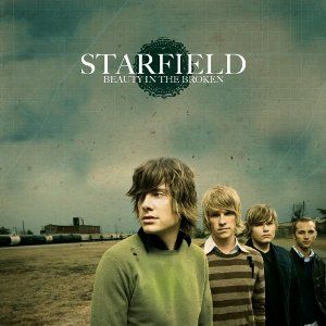 Portada del álbum Beauty In The Broken de Starfield