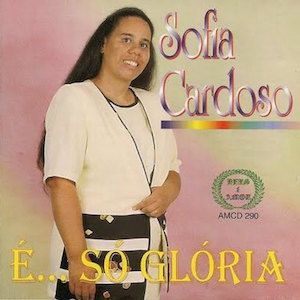 Portada de É... Só Glória de Sofia Cardoso