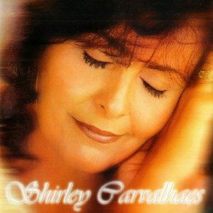 Portada de Ninguém Vai Calar Meu Canto de Shirley Carvalhaes