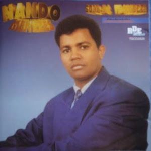 Portada del álbum Som Da Trombeta de Nando Menezes
